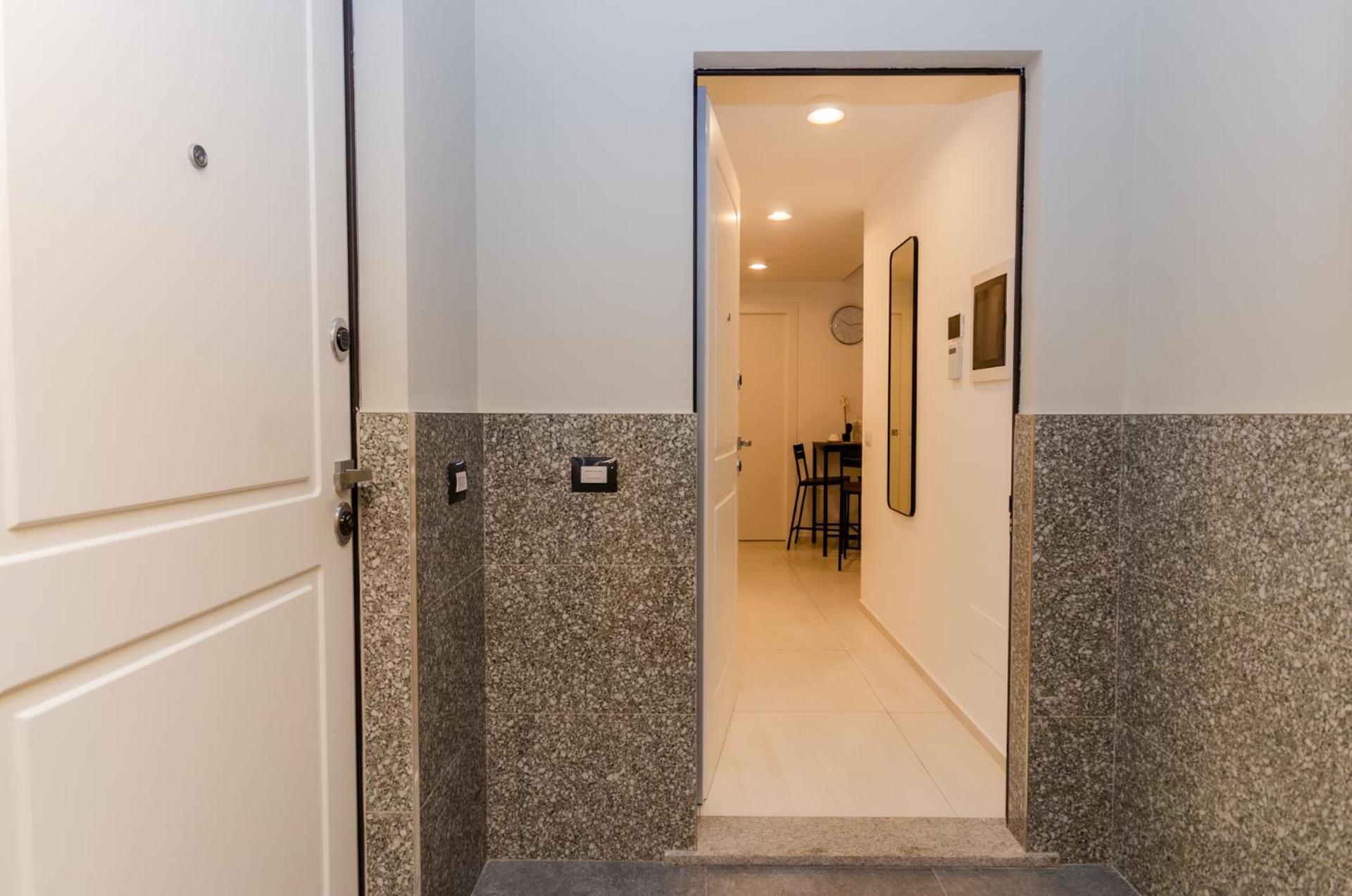 Apartamento Mini Loft Linate Airport And Blu Metro Milán Exterior foto