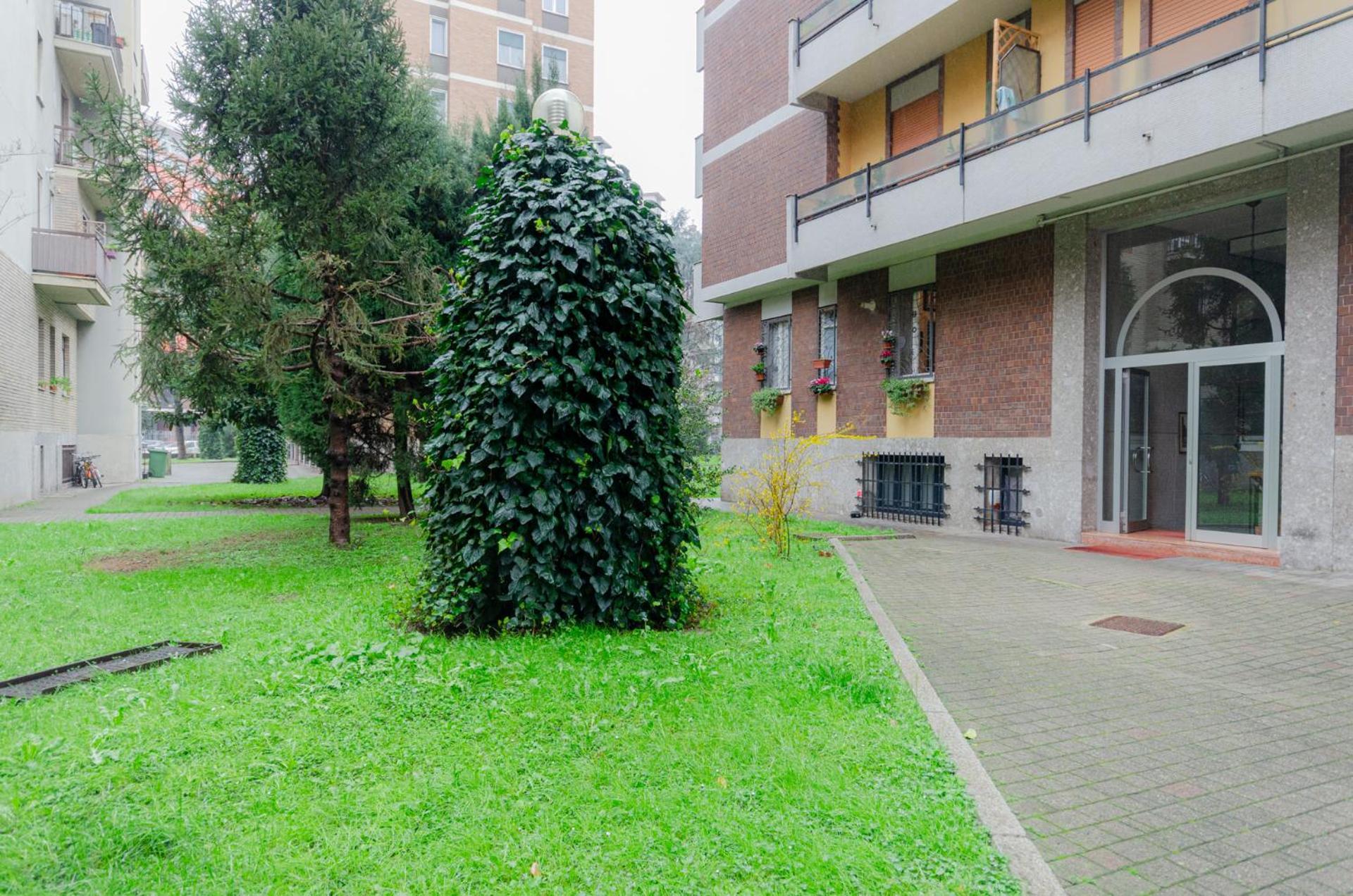 Apartamento Mini Loft Linate Airport And Blu Metro Milán Exterior foto